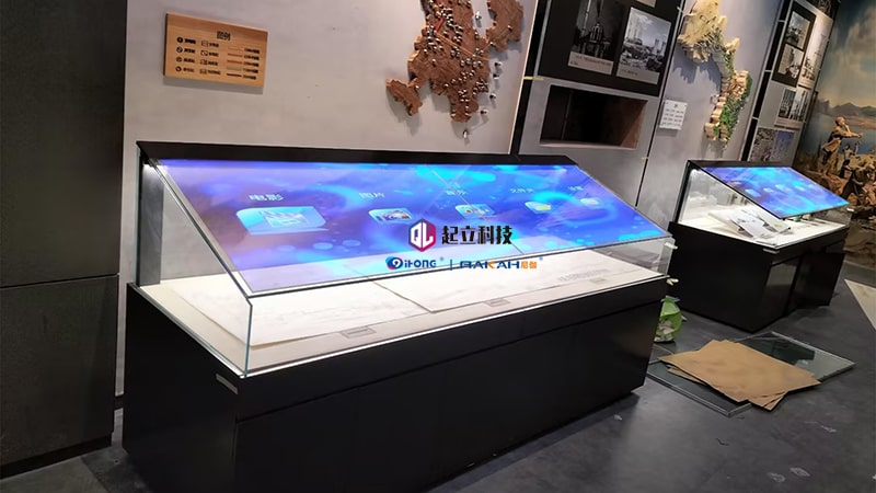 OLED͸չʾ_(ti)
